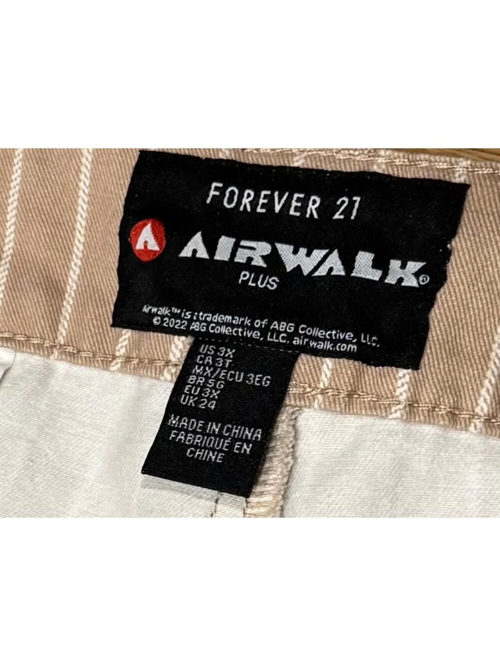 NWT Airwalk Pinstripe Pants Tan Womens 3X Plus Wide Leg Pockets Retro - Picture 2 of 7